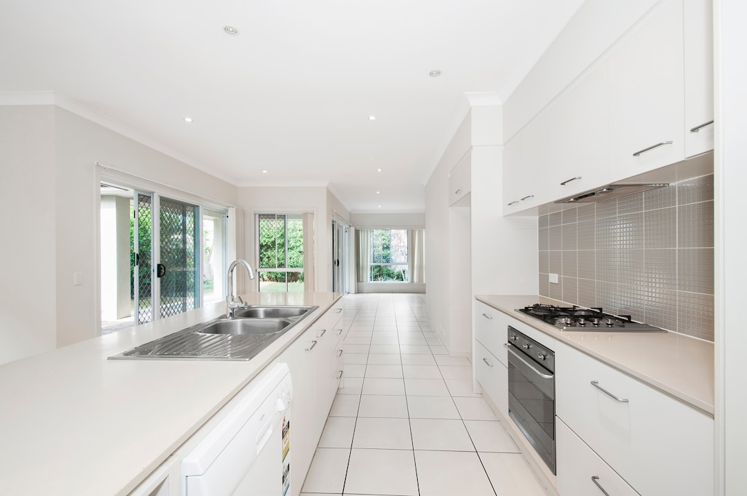 What is the Historical Value of Properties on the Market in Midway Point?