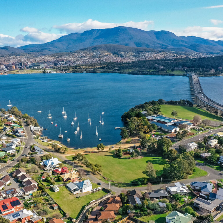 The process of selling a house in Sandy Bay